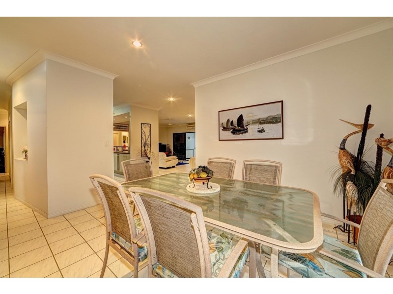 31 Coral Cove Drive, Coral Cove QLD 4670