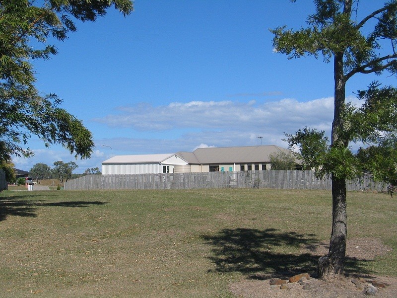 10 Treena Place, Innes Park QLD 4670