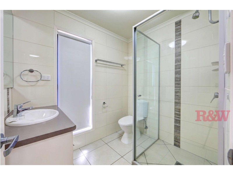 7 Toppers Drive, Coral Cove QLD 4670
