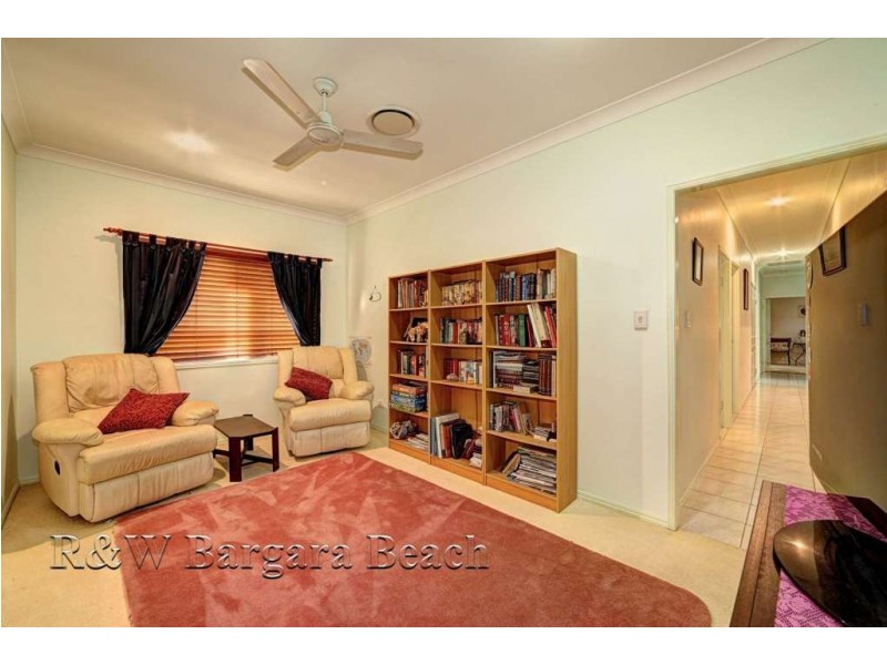 House 5, 5 Robert John Circuit, Coral Cove QLD 4670