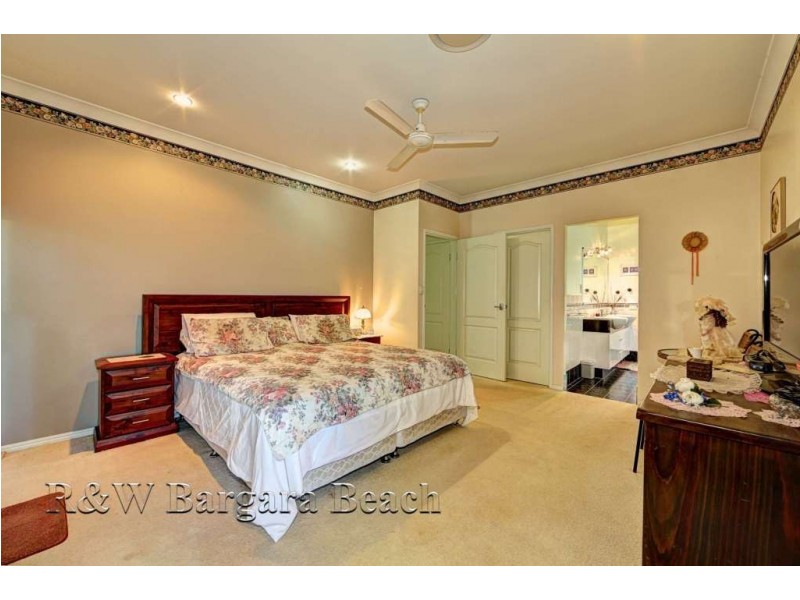 House 5, 5 Robert John Circuit, Coral Cove QLD 4670