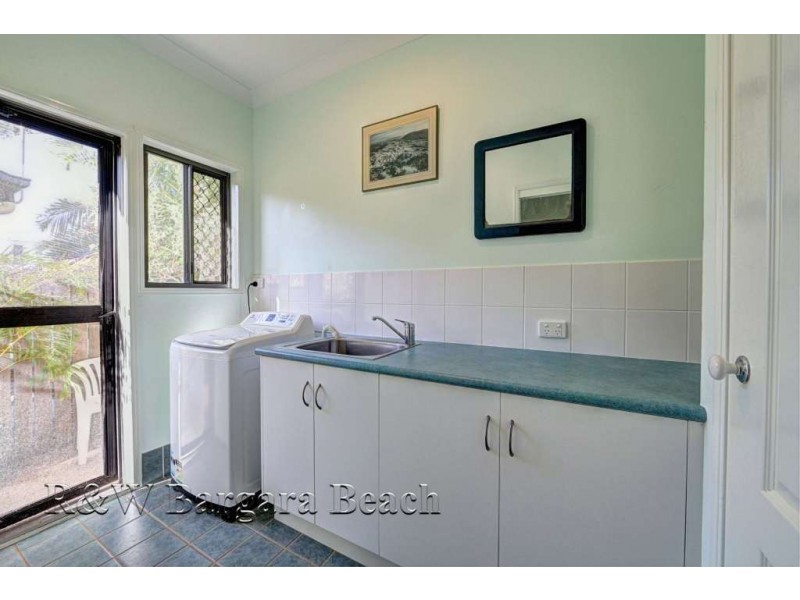 House 5, 5 Robert John Circuit, Coral Cove QLD 4670