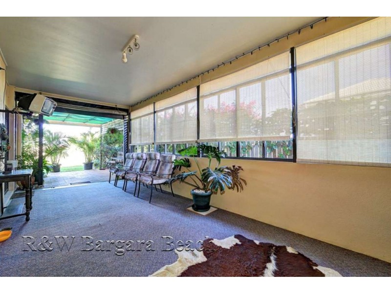 House 5, 5 Robert John Circuit, Coral Cove QLD 4670
