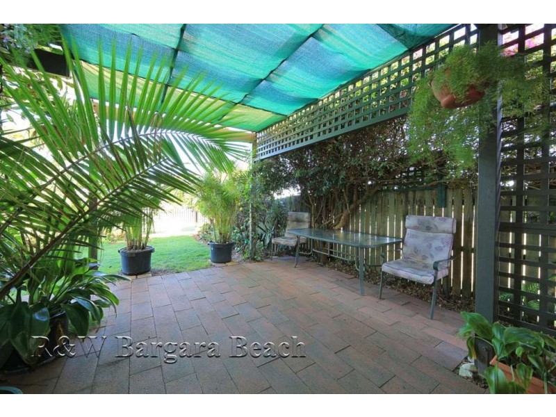 House 5, 5 Robert John Circuit, Coral Cove QLD 4670