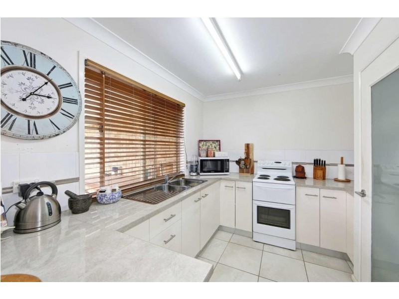 9 Plymouth Street, Bargara QLD 4670