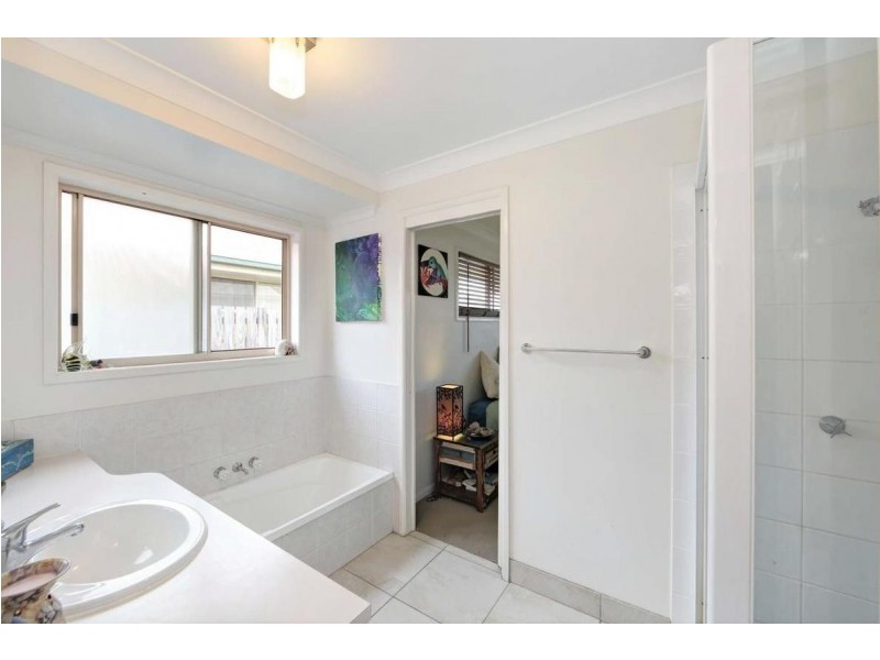 9 Plymouth Street, Bargara QLD 4670