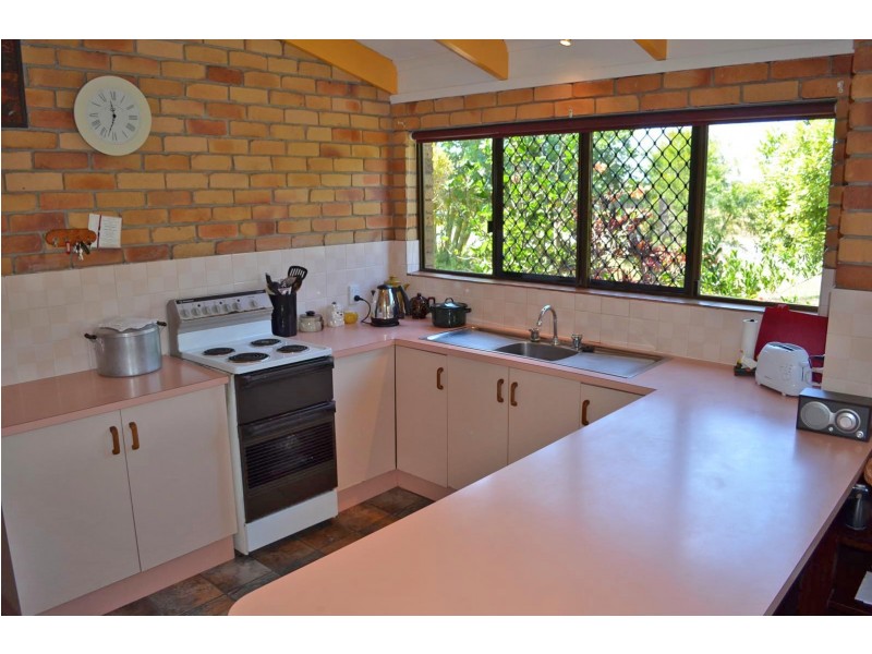 43 Gahans Road, Kalkie QLD 4670