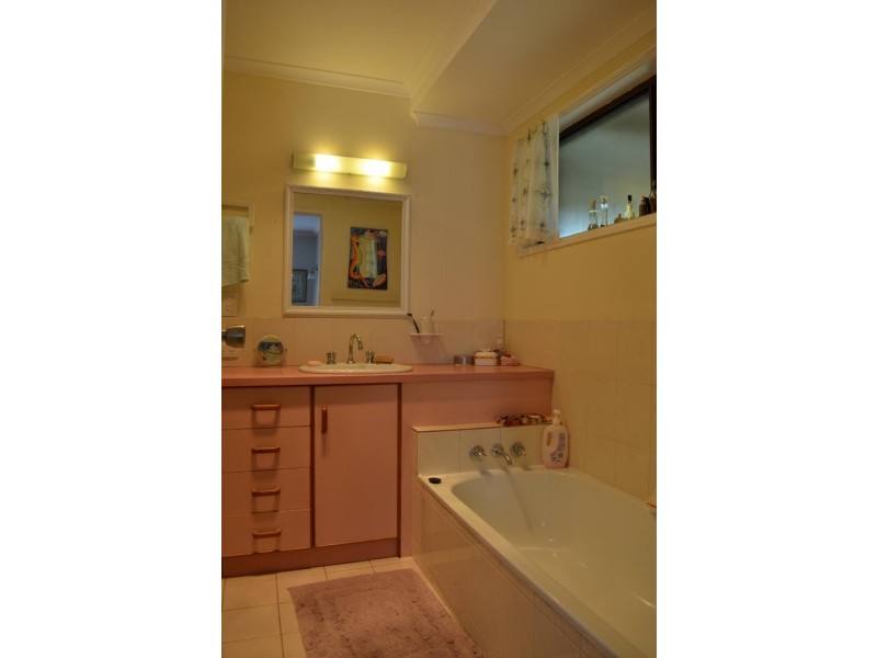 43 Gahans Road, Kalkie QLD 4670