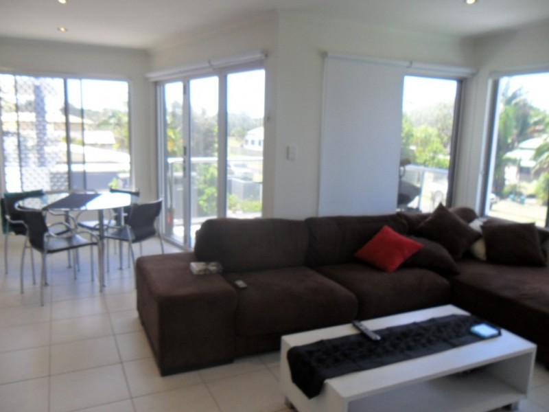 Unit 3 Beach Break, 6 McDougall Street, Bargara QLD 4670