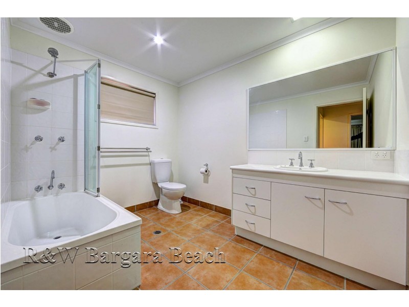 3 Amronel Close, Innes Park QLD 4670