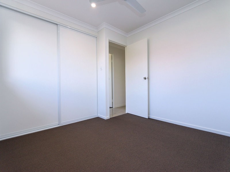 12 Belmonte Drive, Coral Cove QLD 4670