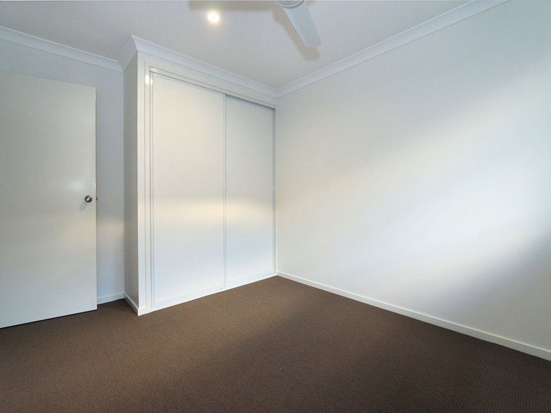 12 Belmonte Drive, Coral Cove QLD 4670