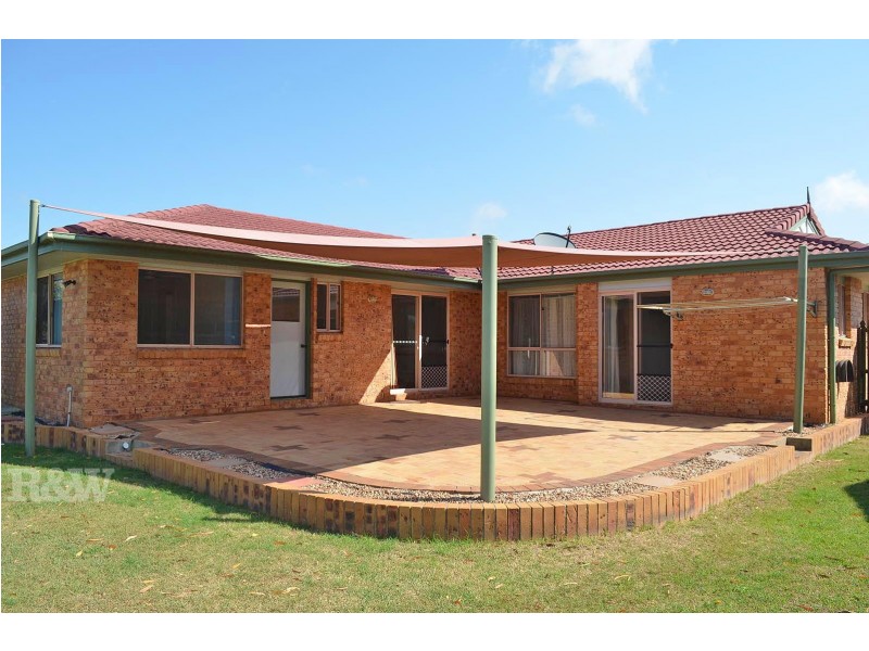 10 Isaac Street, Bargara QLD 4670