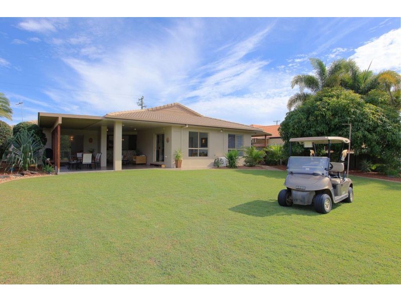 102 Davidson Street, Bargara QLD 4670