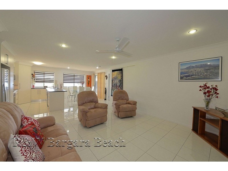 5 Spyglass Hill Court, Coral Cove QLD 4670