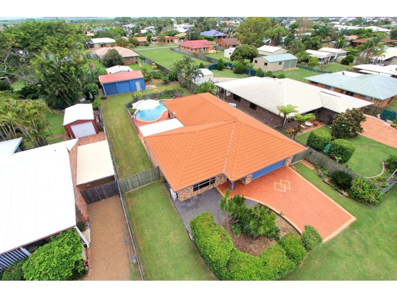 9 Natalie Street, Bargara QLD 4670