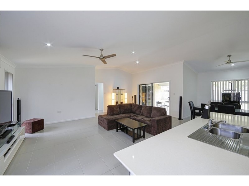 3 Emma Lee Court, Bargara QLD 4670