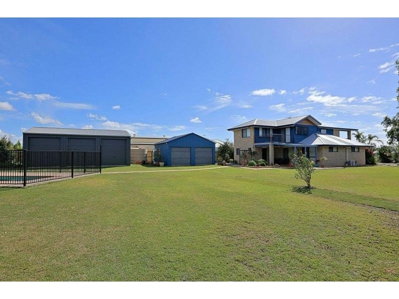 22 Neptune Street, Burnett Heads QLD 4670