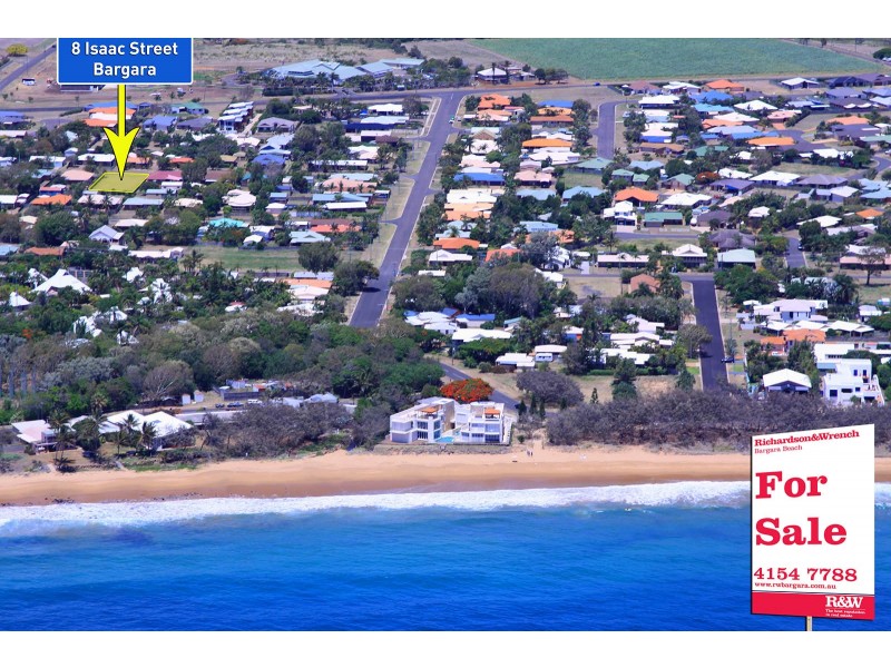 8 Isaac Street, Bargara QLD 4670