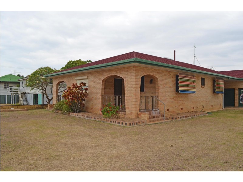 39 Esplanade, Bargara QLD 4670