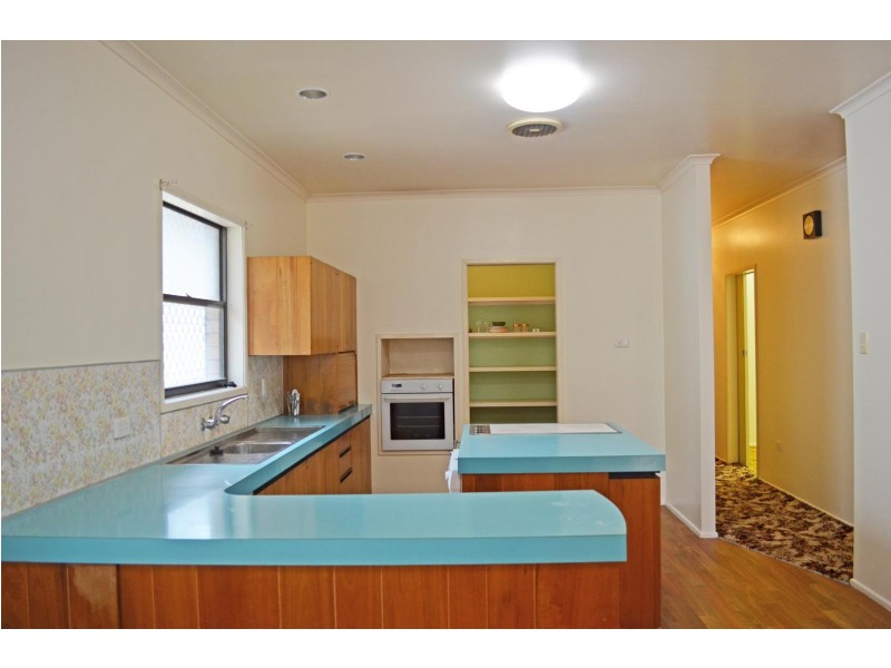 39 Esplanade, Bargara QLD 4670