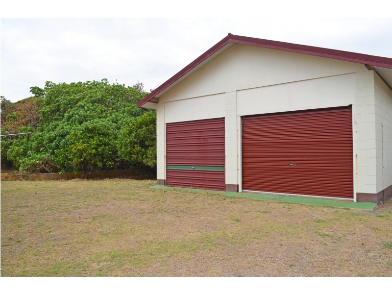 39 Esplanade, Bargara QLD 4670