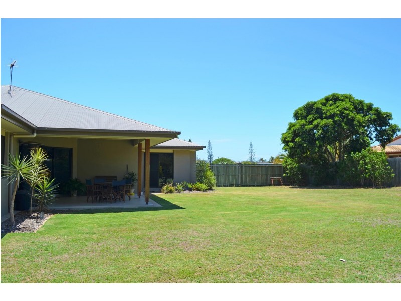 10 Amronel Close, Innes Park QLD 4670