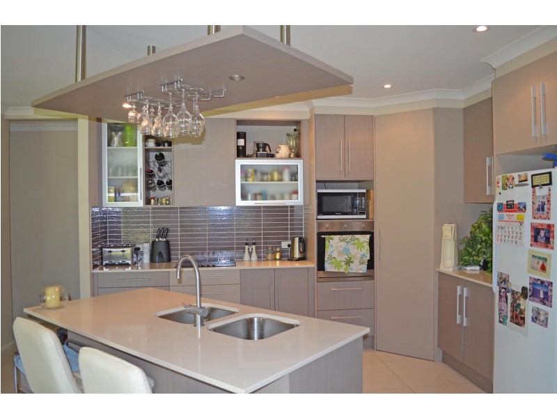 10 Amronel Close, Innes Park QLD 4670