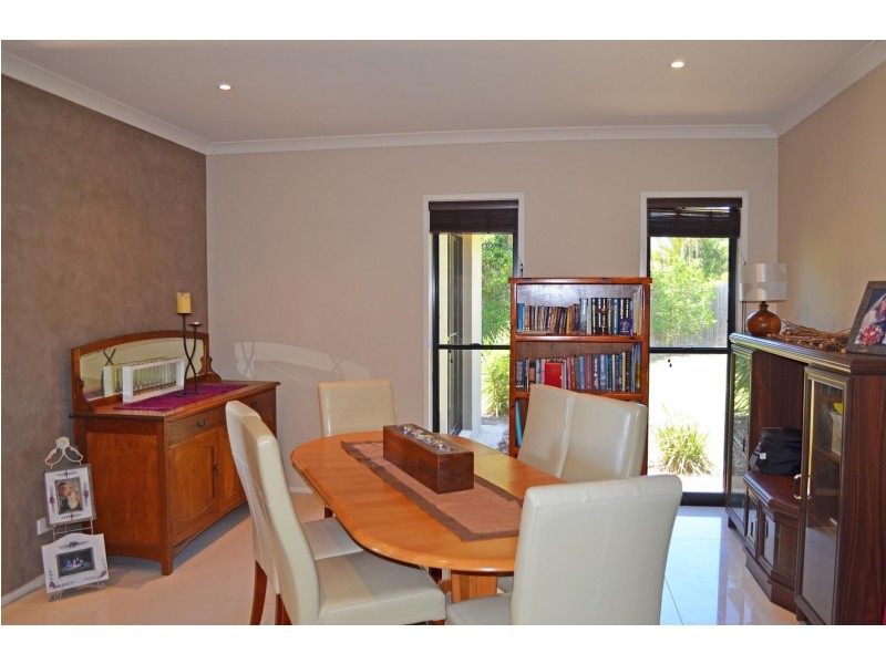 10 Amronel Close, Innes Park QLD 4670