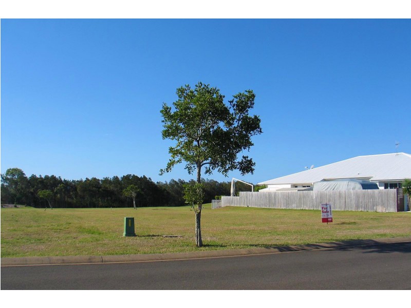 40 Bisdee Street, Coral Cove QLD 4670