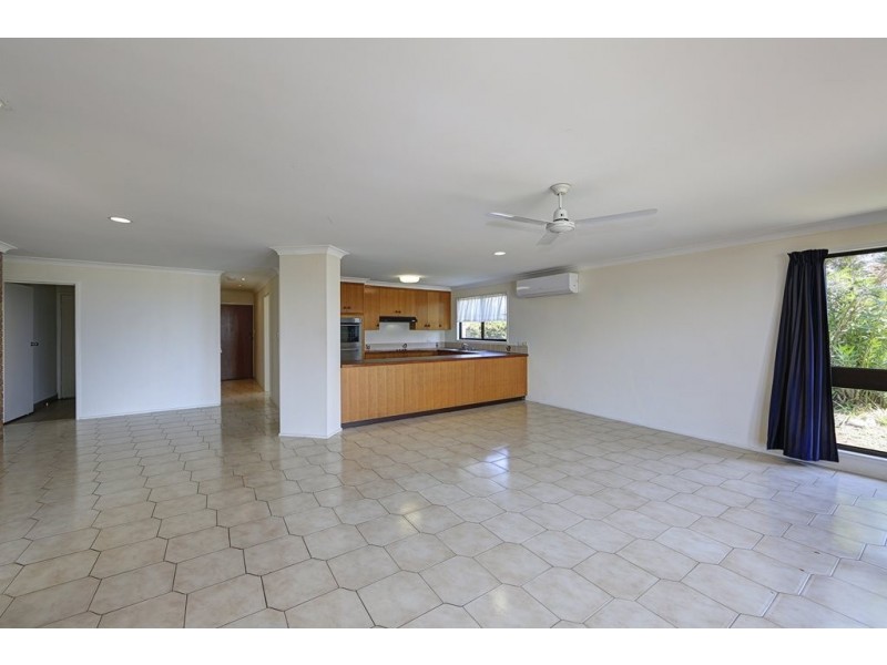 1/155 Woongarra Scenic Drive, Bargara QLD 4670