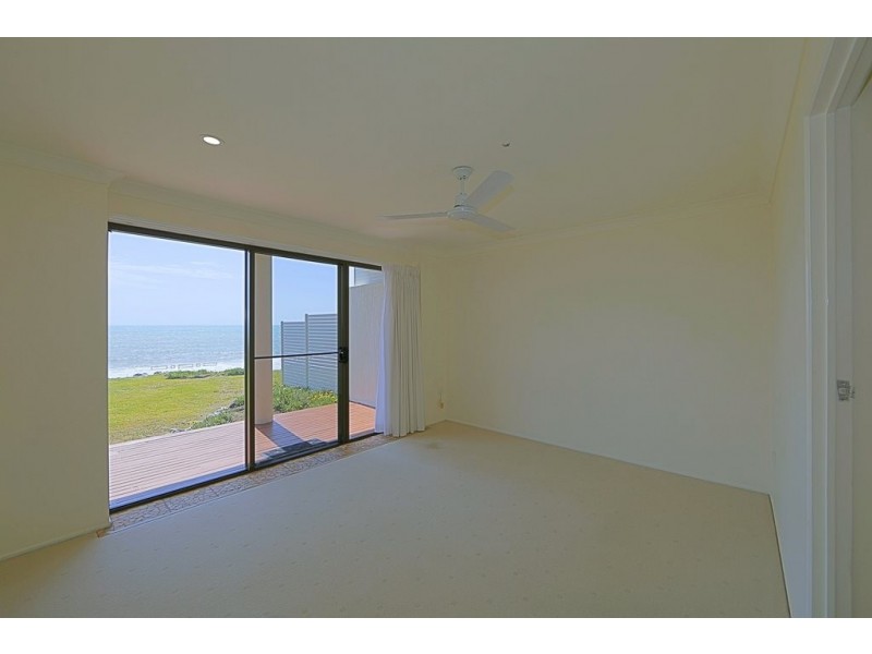 1/155 Woongarra Scenic Drive, Bargara QLD 4670