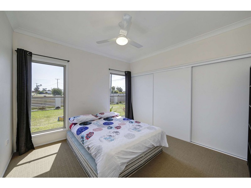 Unit 1-79 Shelley Street, Burnett Heads QLD 4670