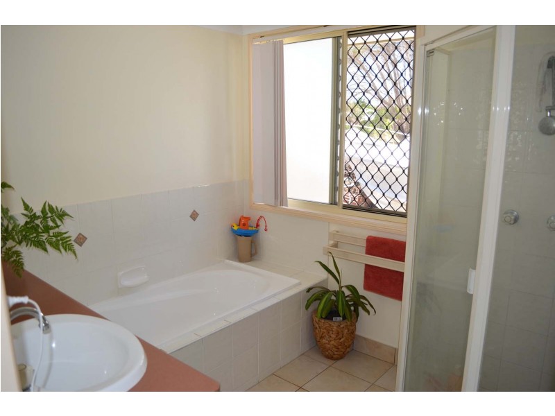 7 Pacific Court, Bargara QLD 4670