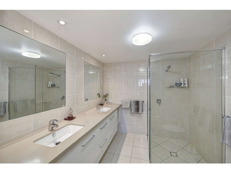 Unit 302, Silverpoint, 47 Esplanade, Bargara QLD 4670