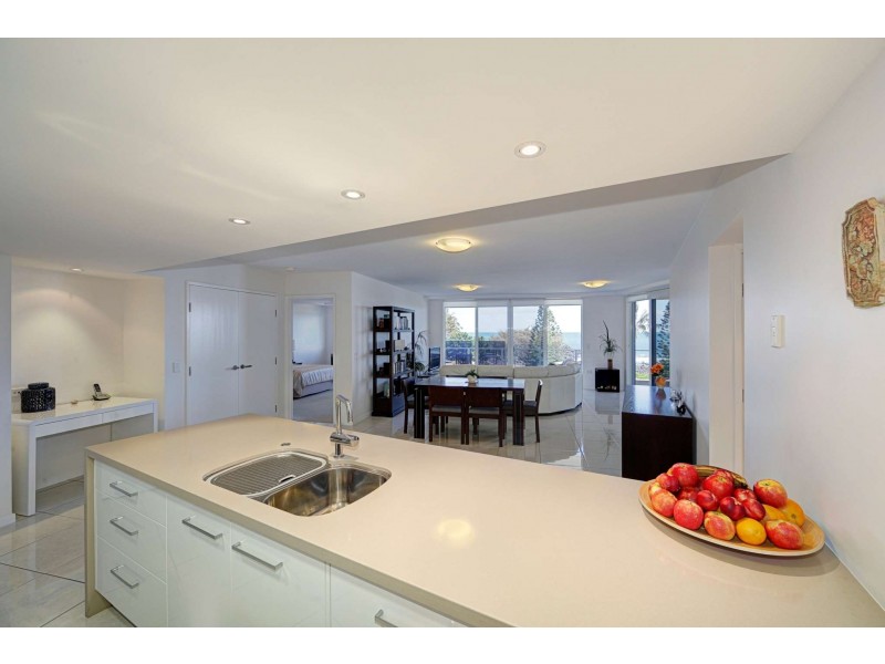 Unit 302, Silverpoint, 47 Esplanade, Bargara QLD 4670