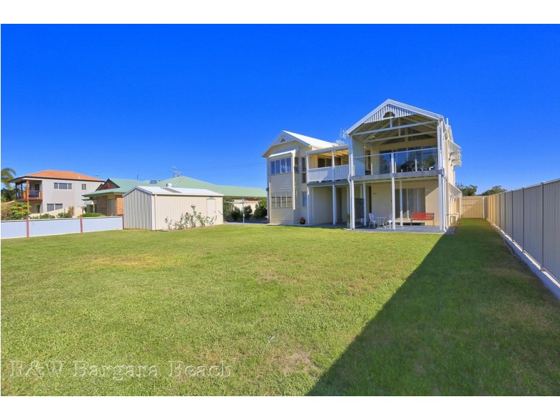 96 Davidson Street, Bargara QLD 4670