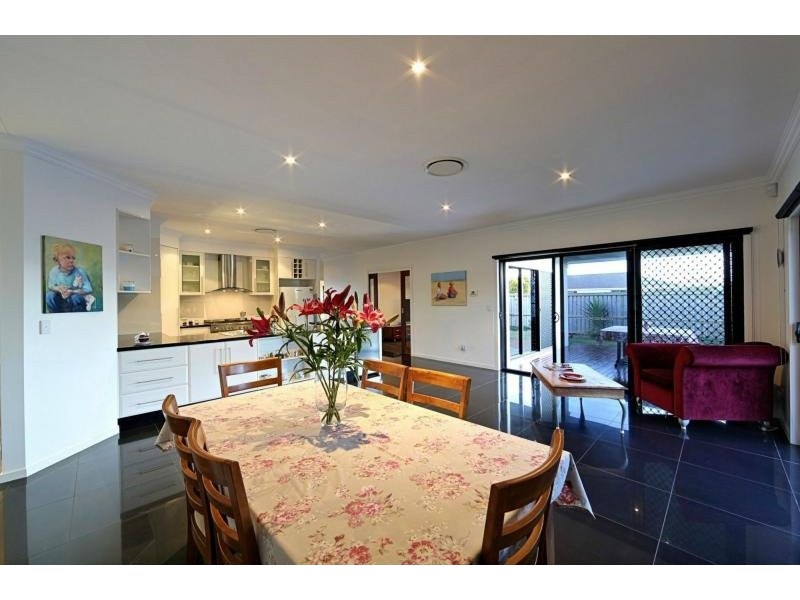 9 Whale Circuit, Bargara QLD 4670