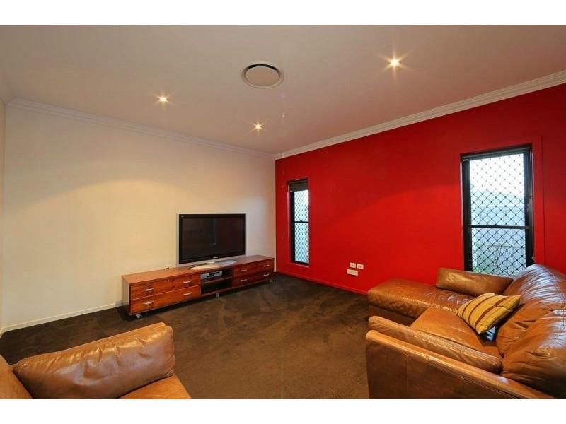 9 Whale Circuit, Bargara QLD 4670