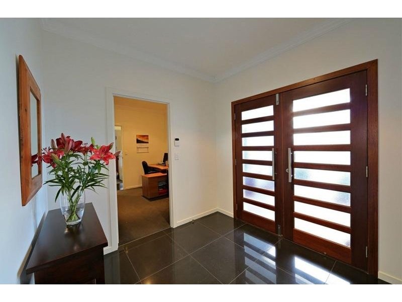 9 Whale Circuit, Bargara QLD 4670