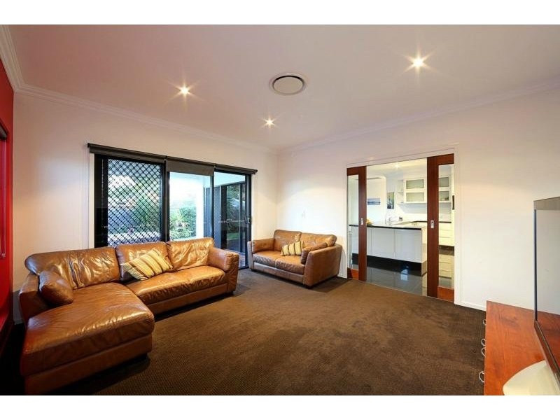 9 Whale Circuit, Bargara QLD 4670