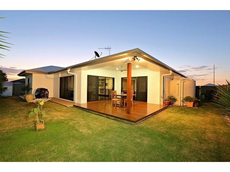 9 Whale Circuit, Bargara QLD 4670