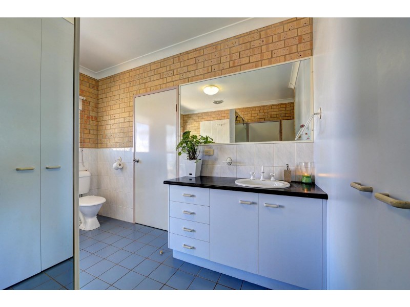 67 Fairway Drive, Bargara QLD 4670