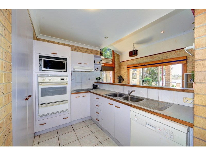 67 Fairway Drive, Bargara QLD 4670