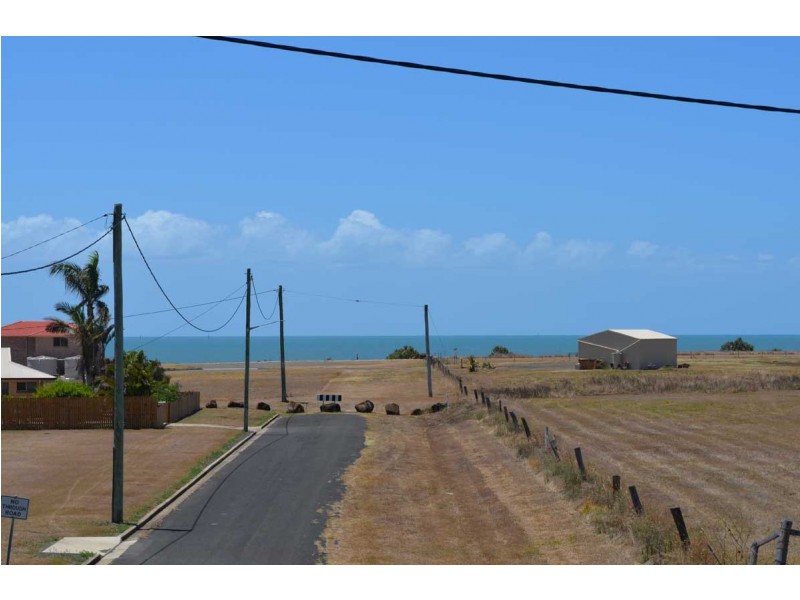 79 Shelley Street, Burnett Heads QLD 4670