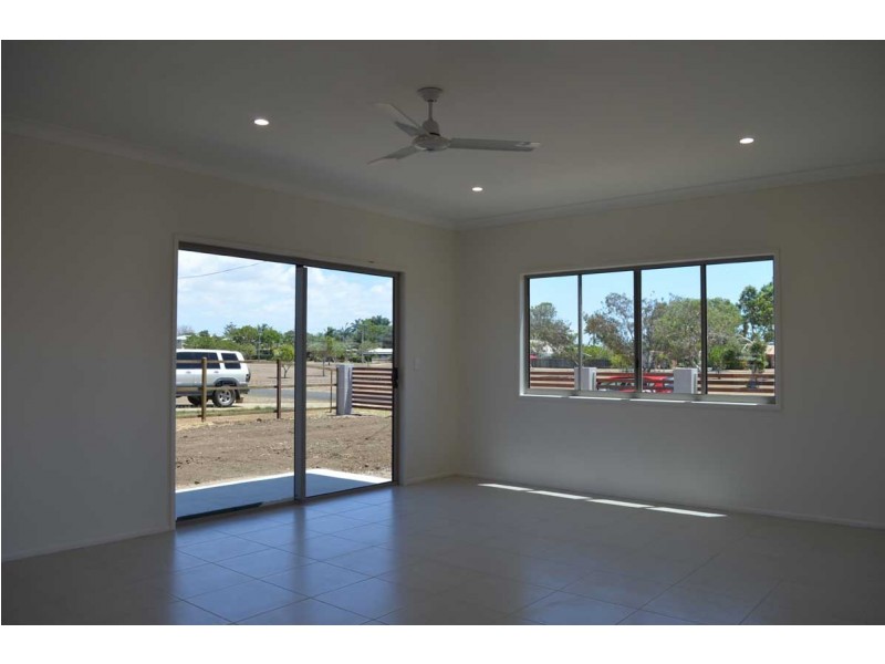 79 Shelley Street, Burnett Heads QLD 4670