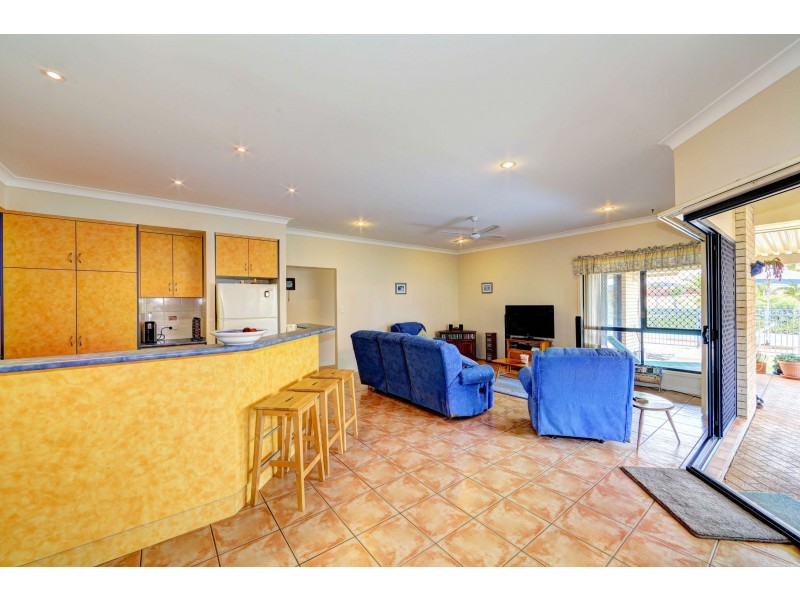 191 Barolin Esplanade, Coral Cove QLD 4670