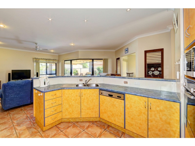 191 Barolin Esplanade, Coral Cove QLD 4670