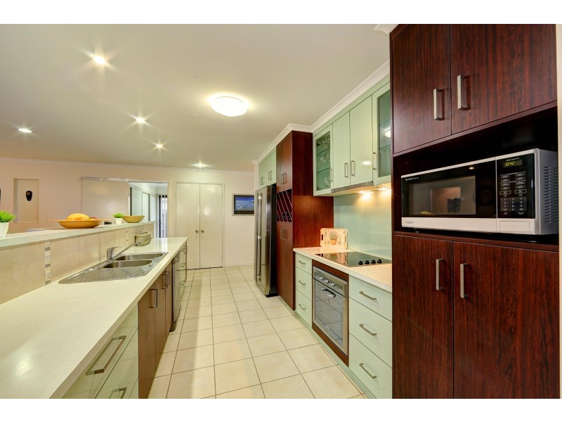 69 Garson Drive, Bargara QLD 4670