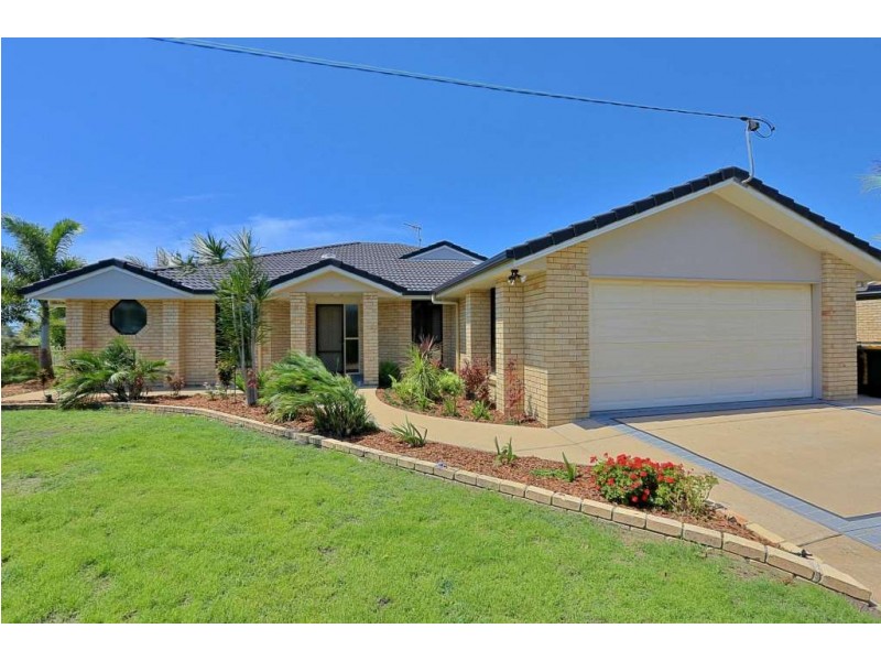 12 Hansen Street, Burnett Heads QLD 4670